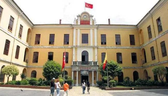 Galatasaray İlköğretim Okulu Kura Duyurusu (2010/2011)