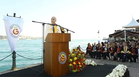 Galatasaray Üniversitesi 2016-2017 Öğretim Yılı Diploma Töreni Gerçekleşti