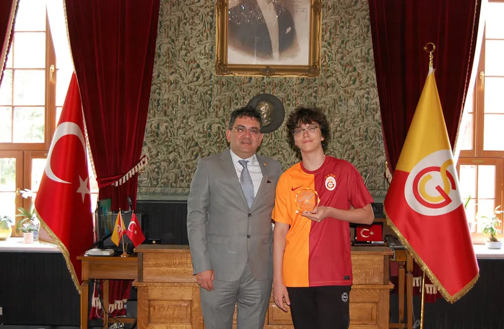 9. Sınıf Kardeşimiz Dünya Üçüncüsü