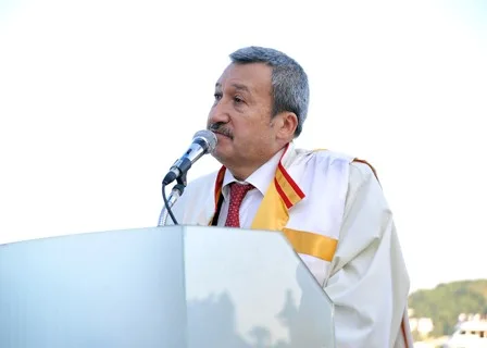 Galatasaray Üniversitesi 2011-2012 Öğretim Yılı Diploma Töreni Gerçekleşti
