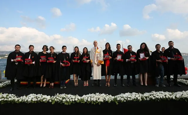 Galatasaray Üniversitesi 2018-2019 Öğretim Yılı Diploma Töreni Gerçekleşti