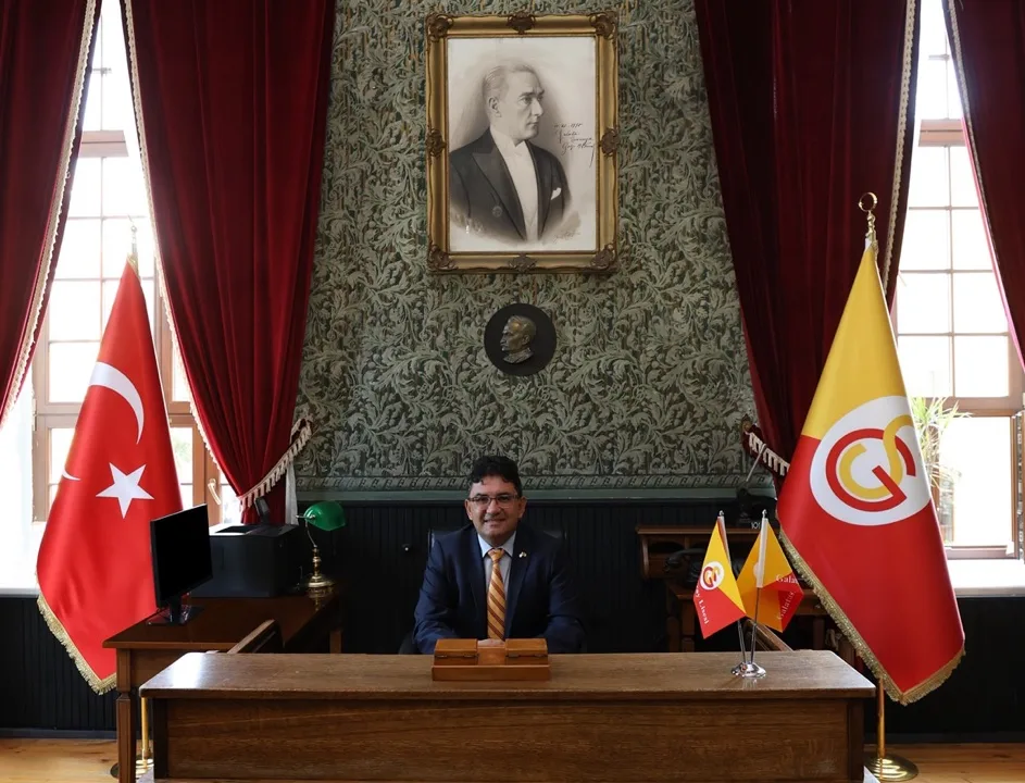 Prof. Dr. M. Reşat Dabak’ı Tebrik Ederiz.