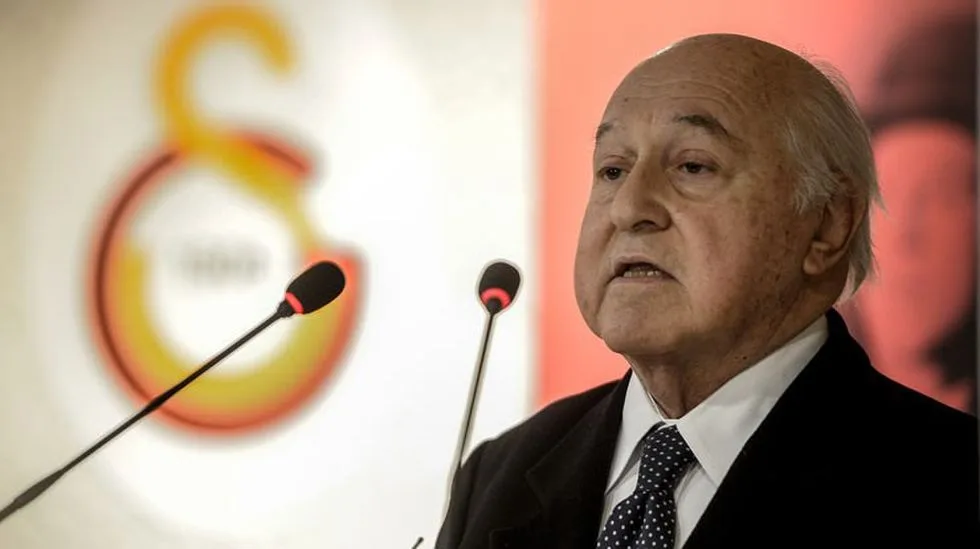 Prof.dr. Duygun Yarsuvat Galatasaray Kulübü Başkanı Seçildi